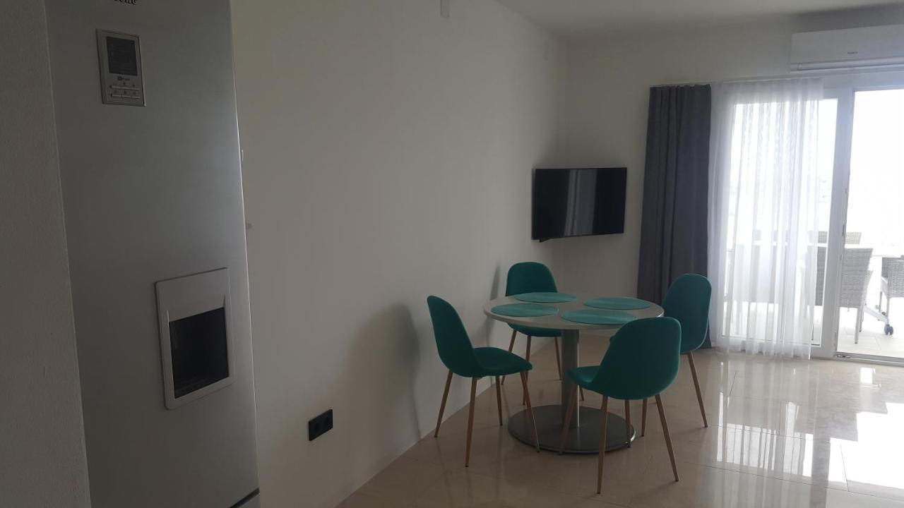 Mayana Apartment Цезарица Екстериор снимка