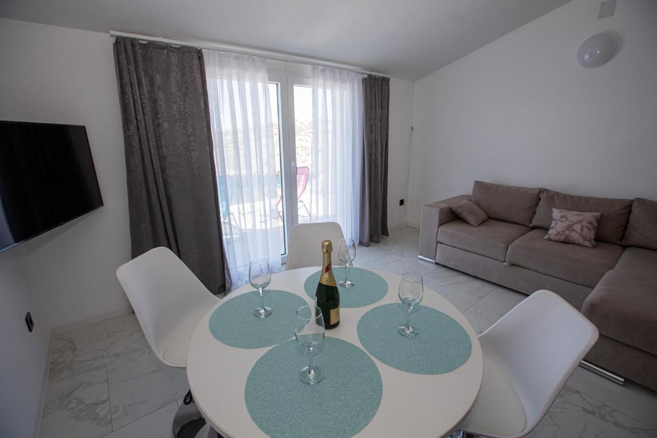 Mayana Apartment Цезарица Екстериор снимка